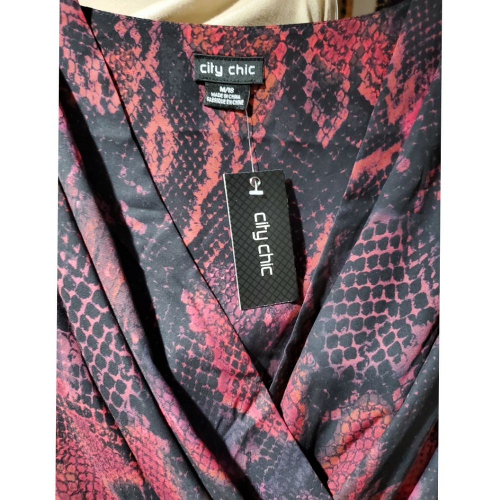 ποΈβ City Chic π Faux Wrap High/Low Dress - Picture 4 of 4